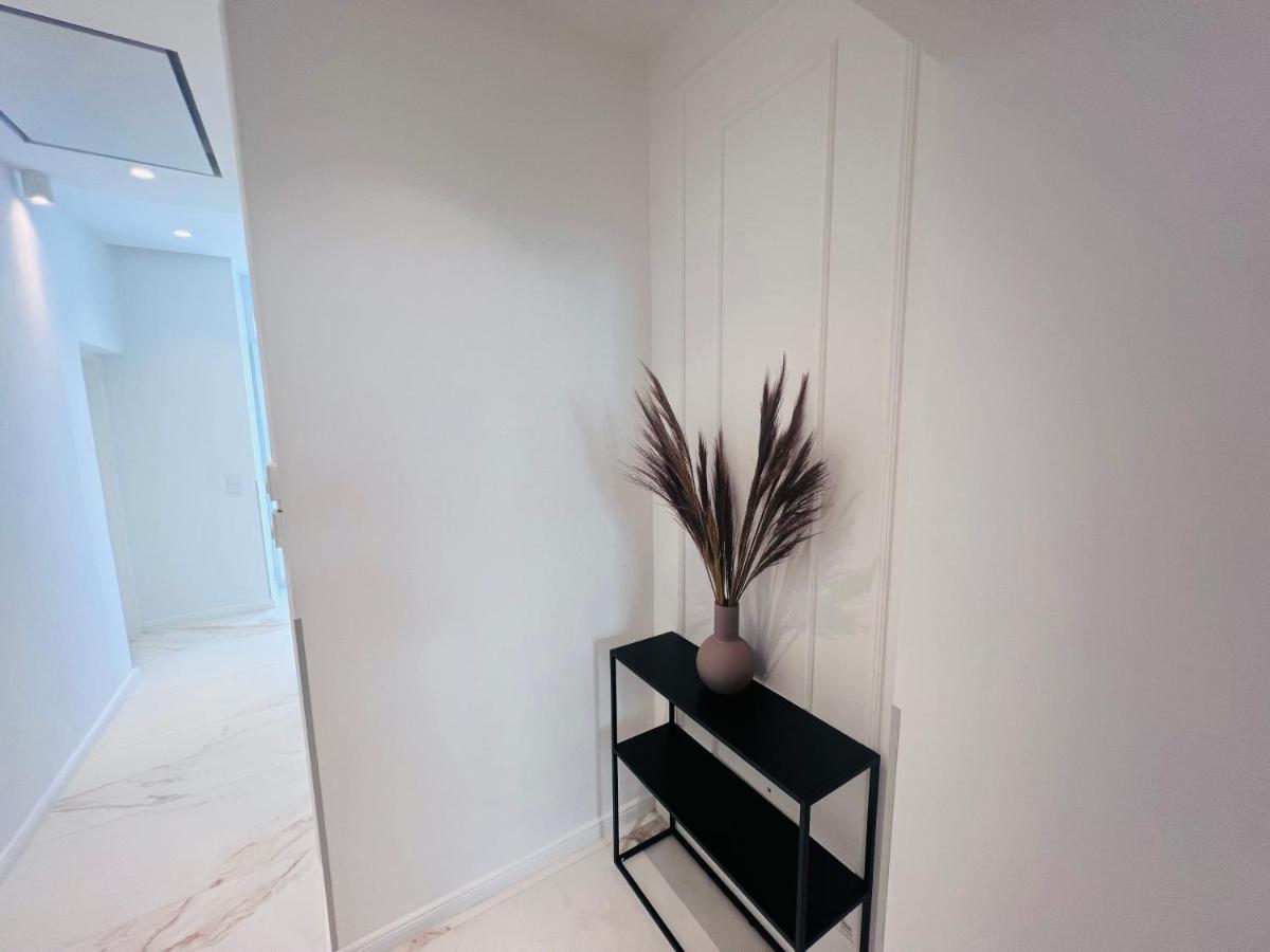 Zeus Design Apartment Schlosspark Schoenbrunn Відень Екстер'єр фото