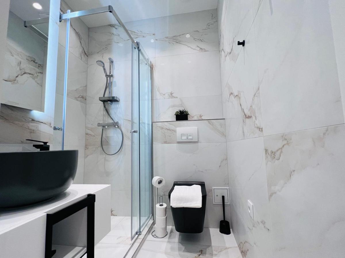 Zeus Design Apartment Schlosspark Schoenbrunn Відень Екстер'єр фото